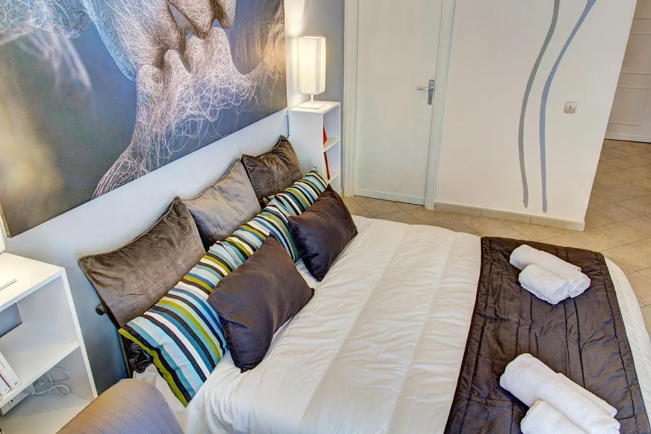 Daire Suitehome Taormina Giardini Naxos